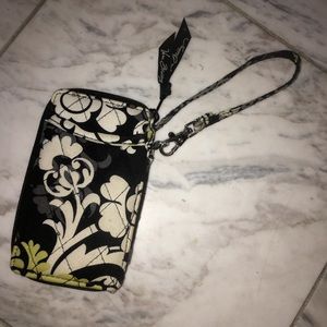 vera bradley wallet (hardly been used)